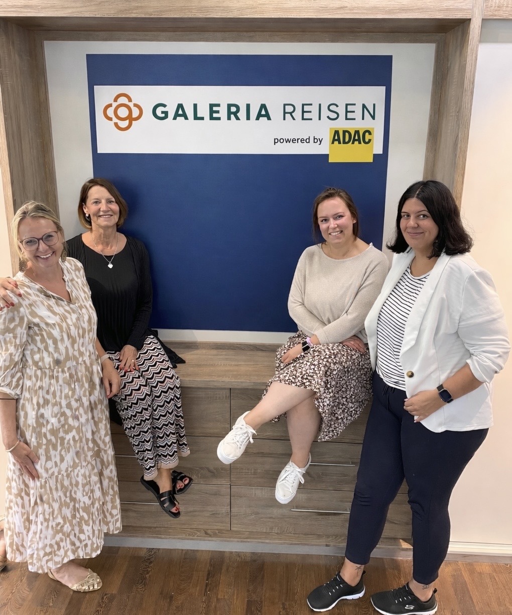 5A1182B8-18C9-4760-A7D5-02388E506F3F